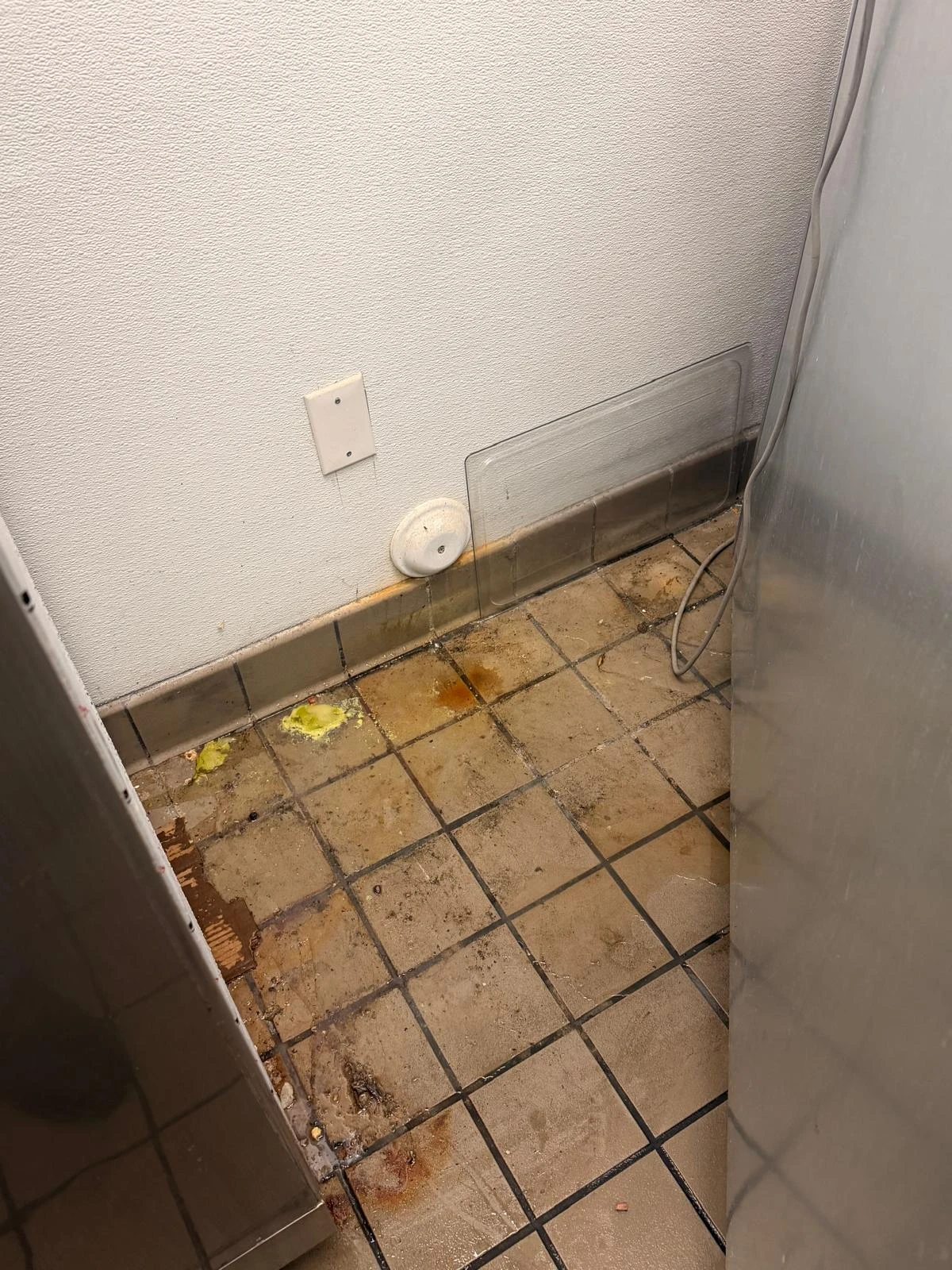Commercial Kitchen Deep Cleaning in Buena Park, CA -- photo 12 by Zeus Cleaning Service
