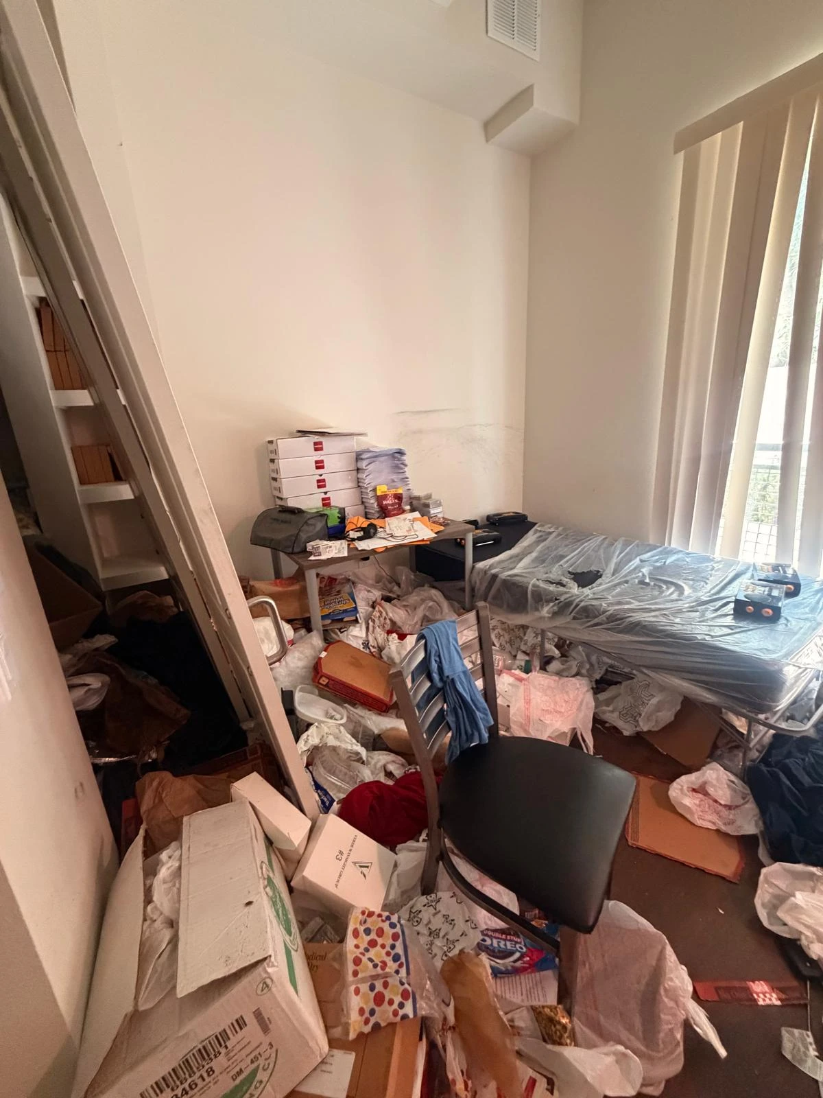 Extreme Cleaning & Sanitation in Buena Park, CA -- photo 3 by Zeus Cleaning Service