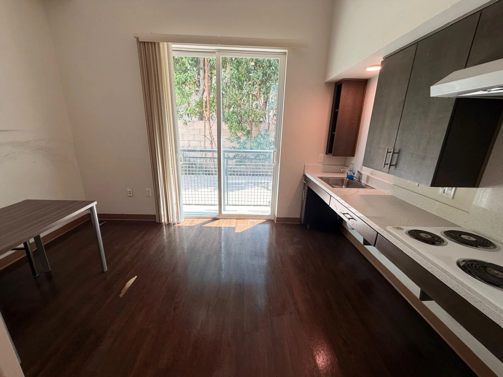 Extreme Cleaning & Sanitation in Buena Park, CA -- photo 8 by Zeus Cleaning Service