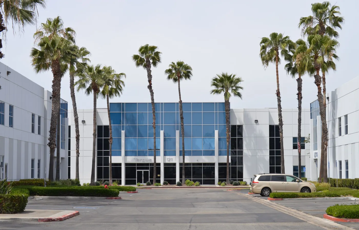 Corona, CA service area for Zeus Commercial Cleaning Service