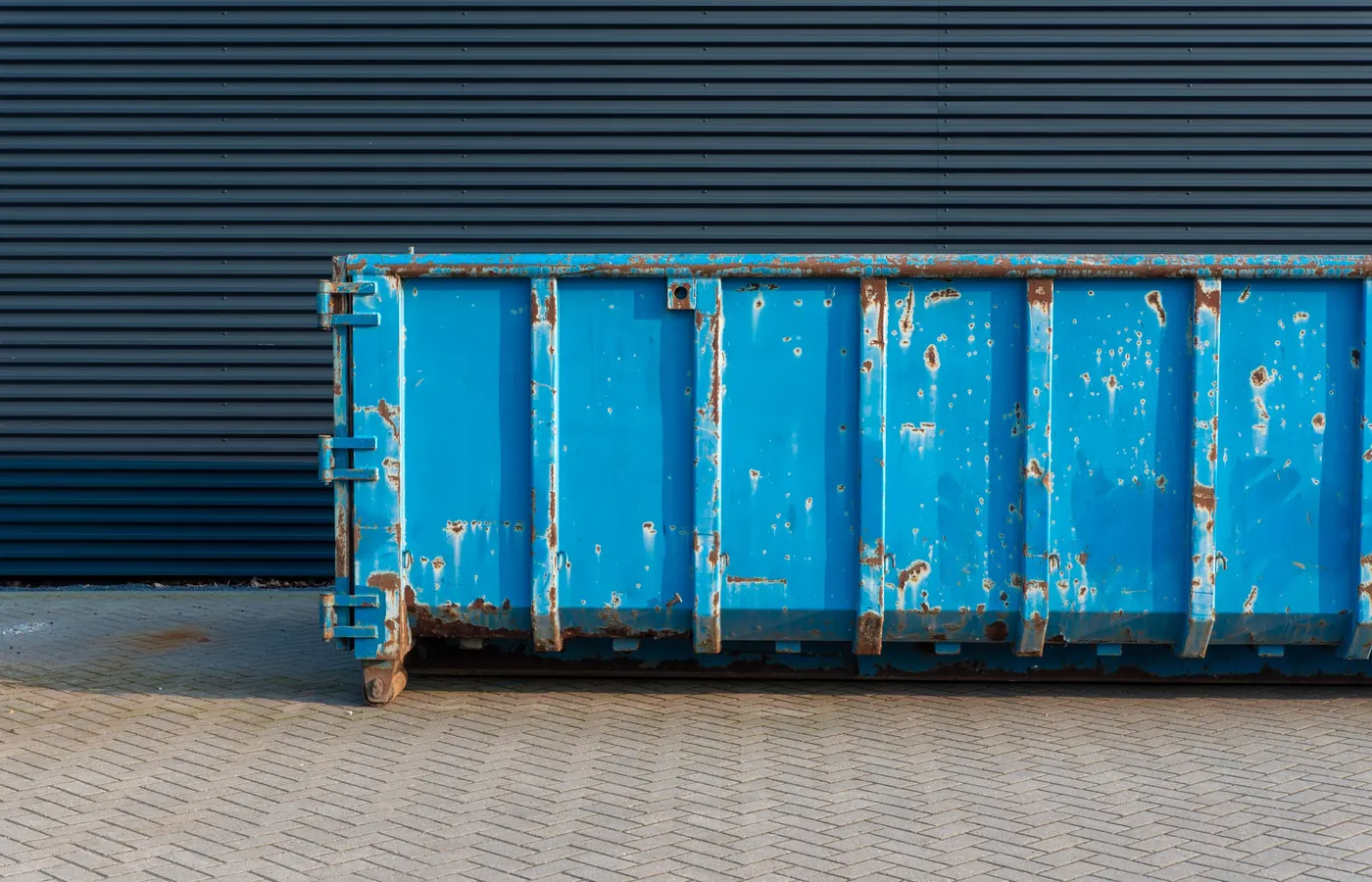 Commercial Junk Removal in Buena Park, CA by Zeus Cleaning Service